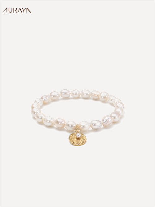 Gardenia Pearl Bracelet, full bracelet layout on a white studio background